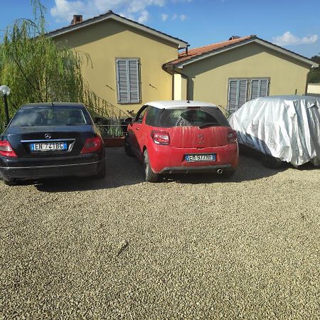 La Dolce Vita Studio With Free Private Parking Siena Eksteriør billede